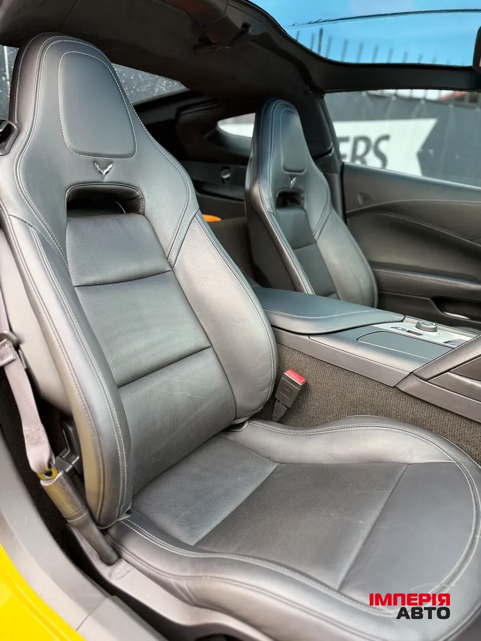 Chevrolet Corvette - фото 4