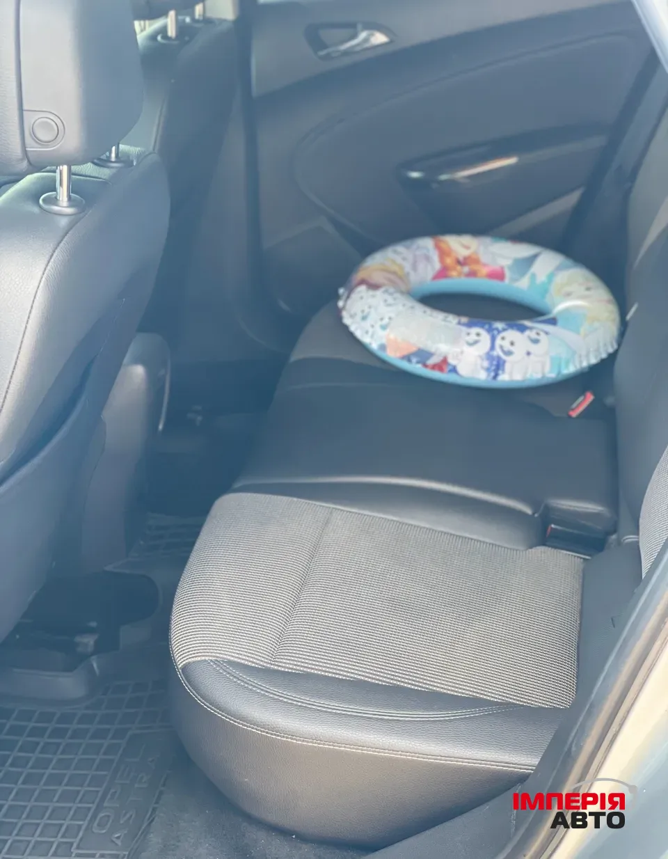 Opel Astra - фото 9