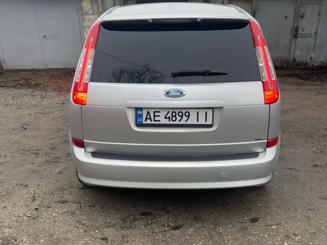Ford C-MAX - фото 2