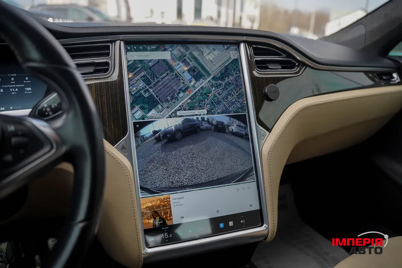 Tesla Model S - фото 21