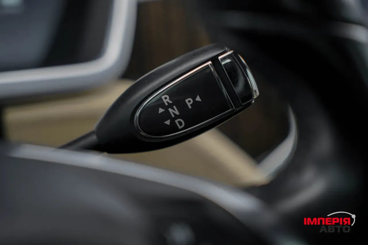 Tesla Model S - фото 20