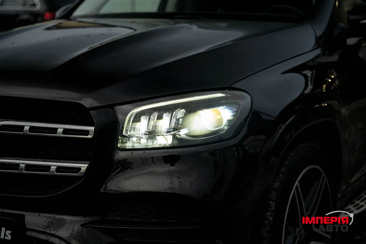 Mercedes-Benz GLS - фото 12