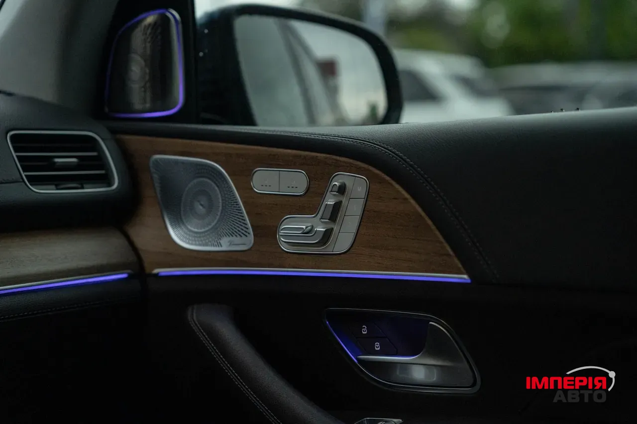 Mercedes-Benz GLS - фото 47