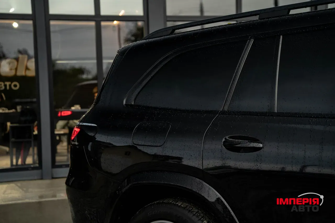 Mercedes-Benz GLS - фото 17