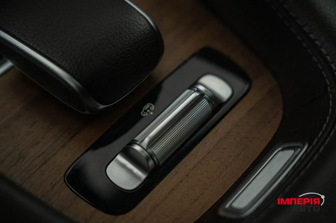 Mercedes-Benz GLS - фото 45