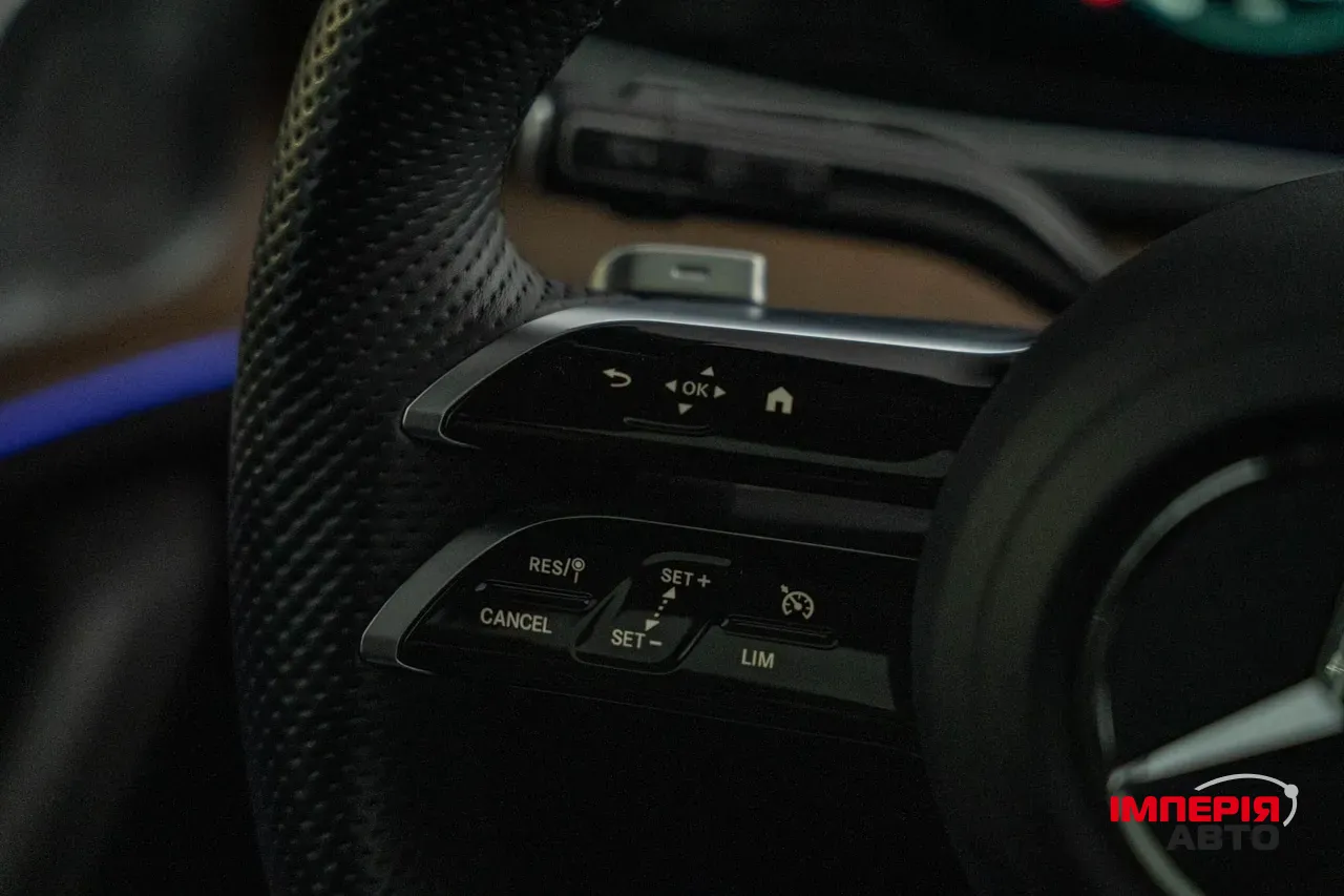 Mercedes-Benz GLS - фото 31