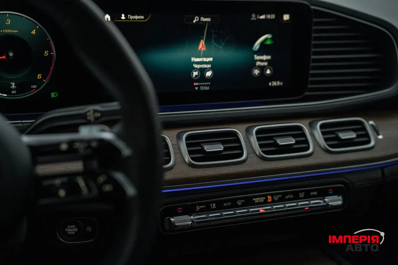 Mercedes-Benz GLS - фото 40