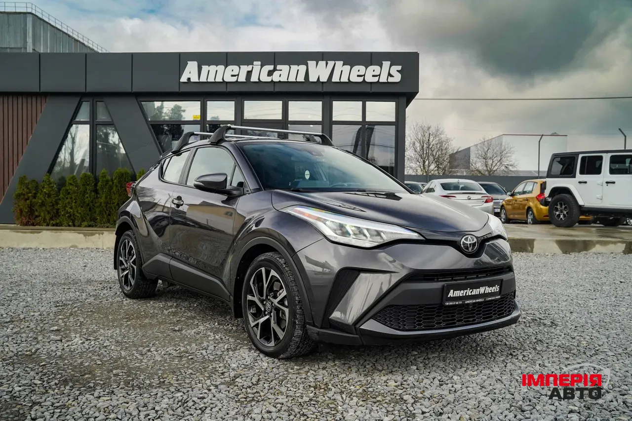 Toyota C-HR - фото 3