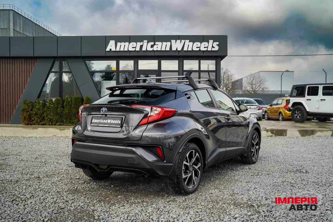 Toyota C-HR - фото 5