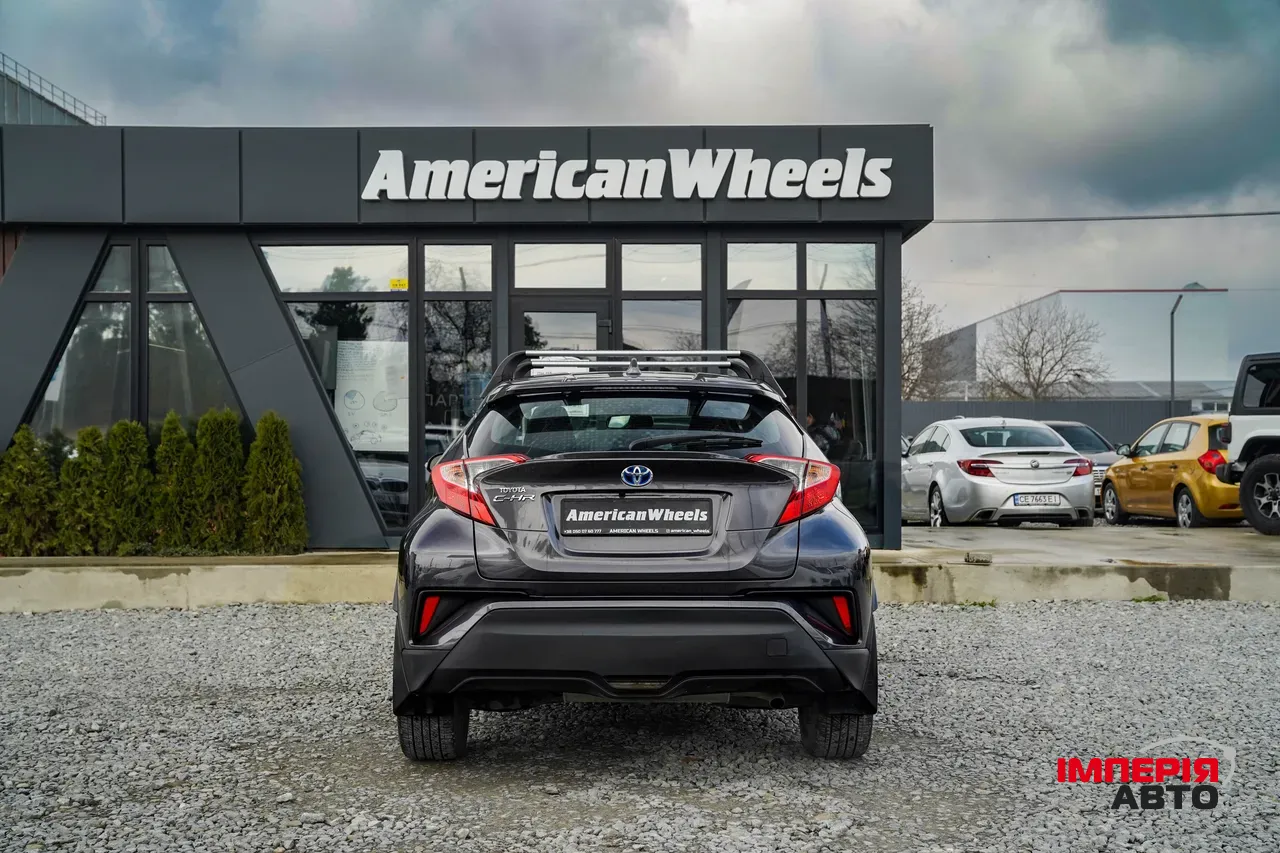 Toyota C-HR - фото 6