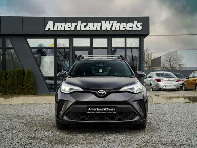 Toyota C-HR - фото 2
