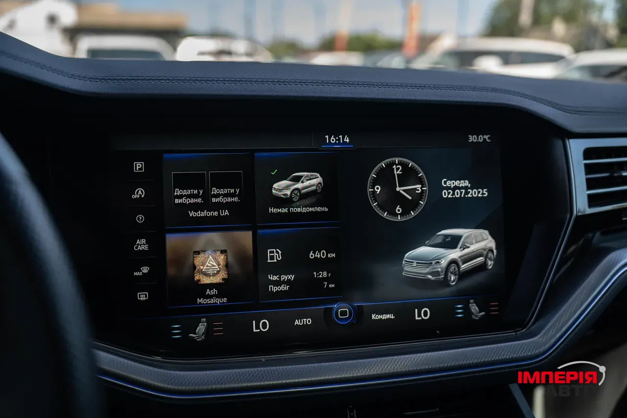 Volkswagen Touareg - фото 44