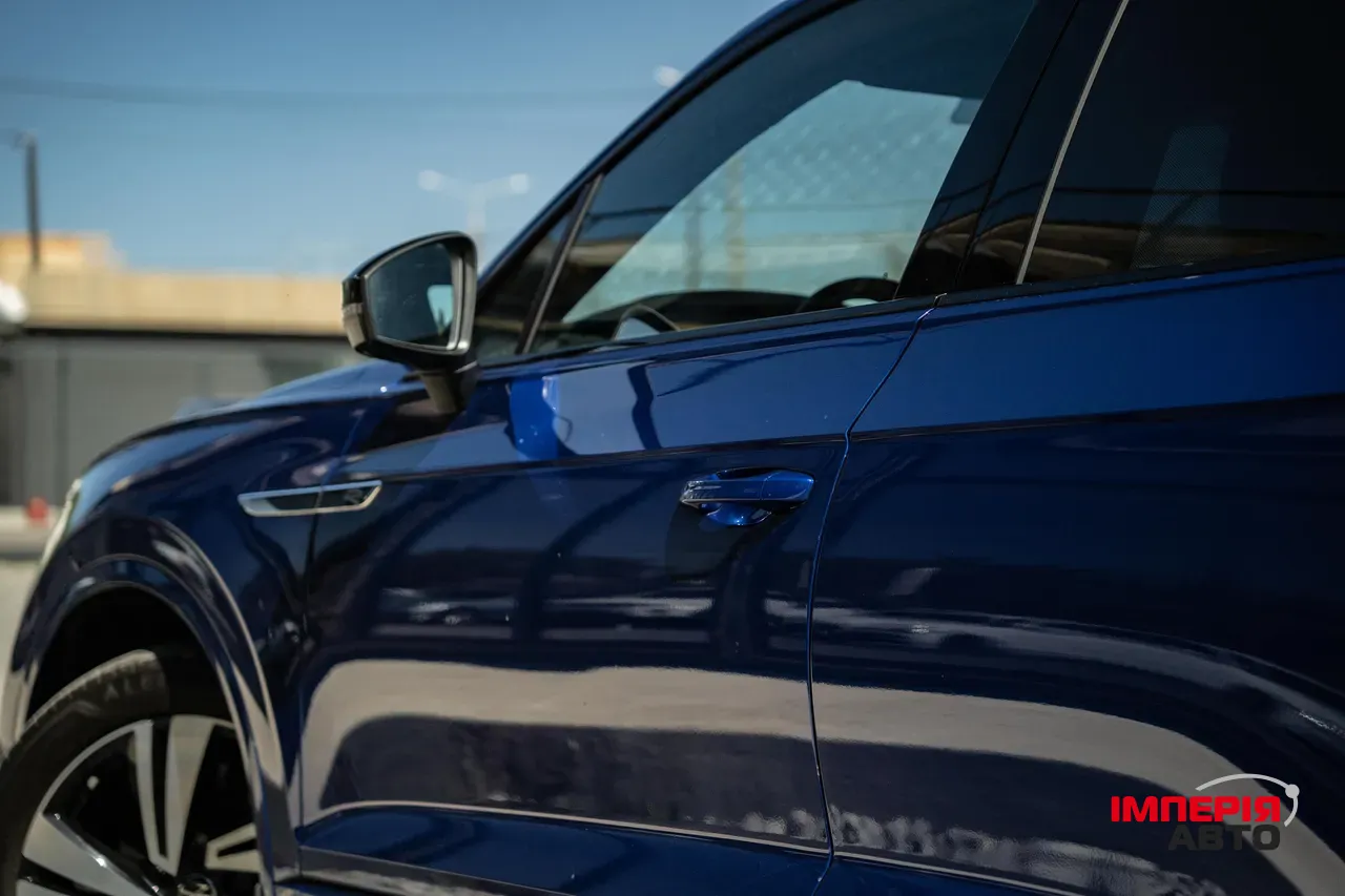 Volkswagen Touareg - фото 20