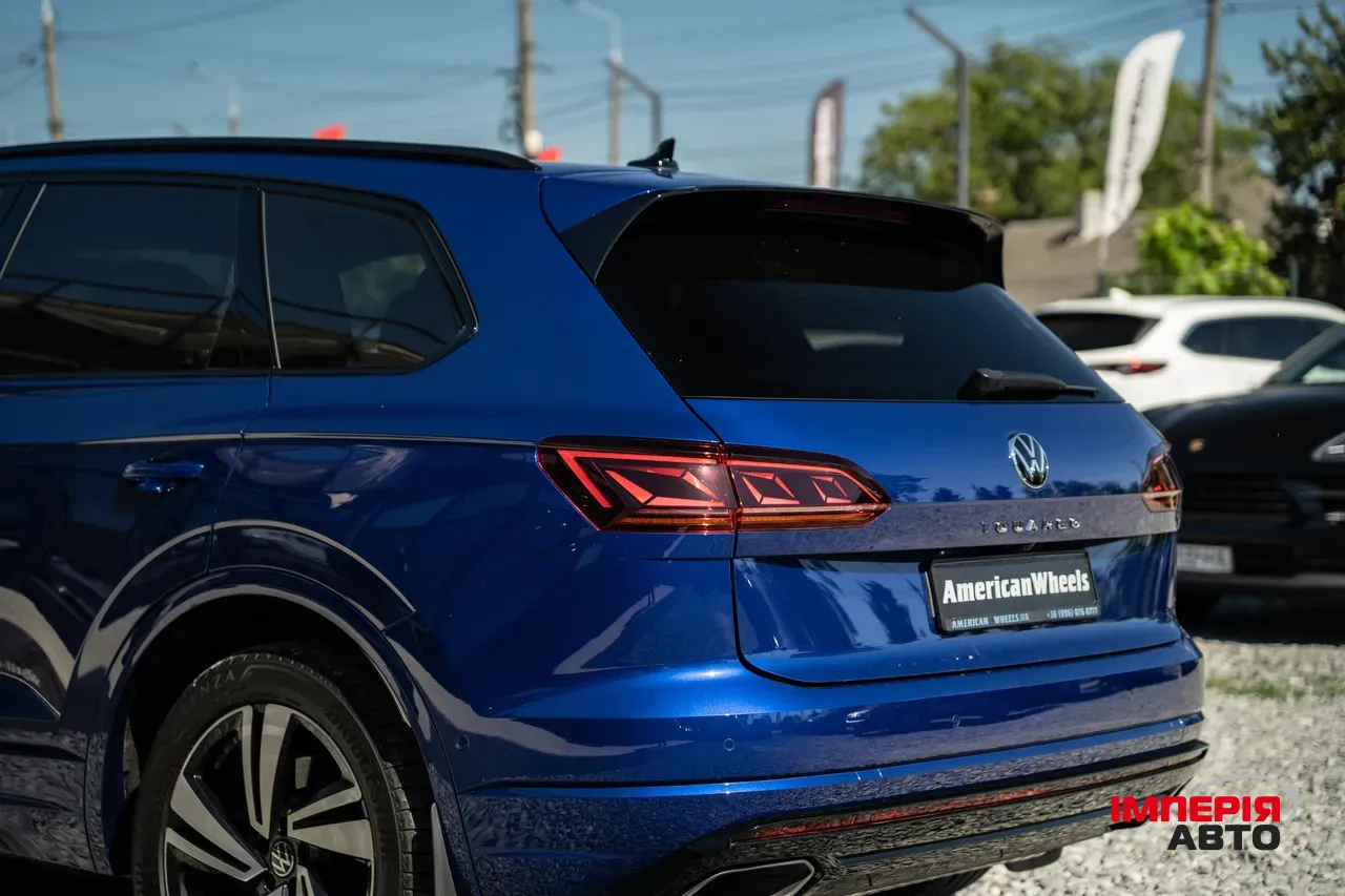 Volkswagen Touareg - фото 10