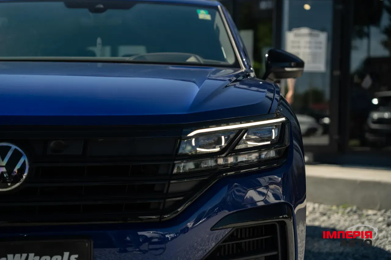 Volkswagen Touareg - фото 17