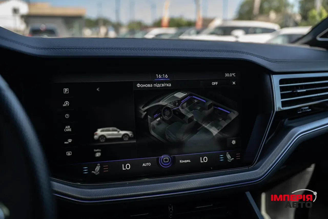 Volkswagen Touareg - фото 43