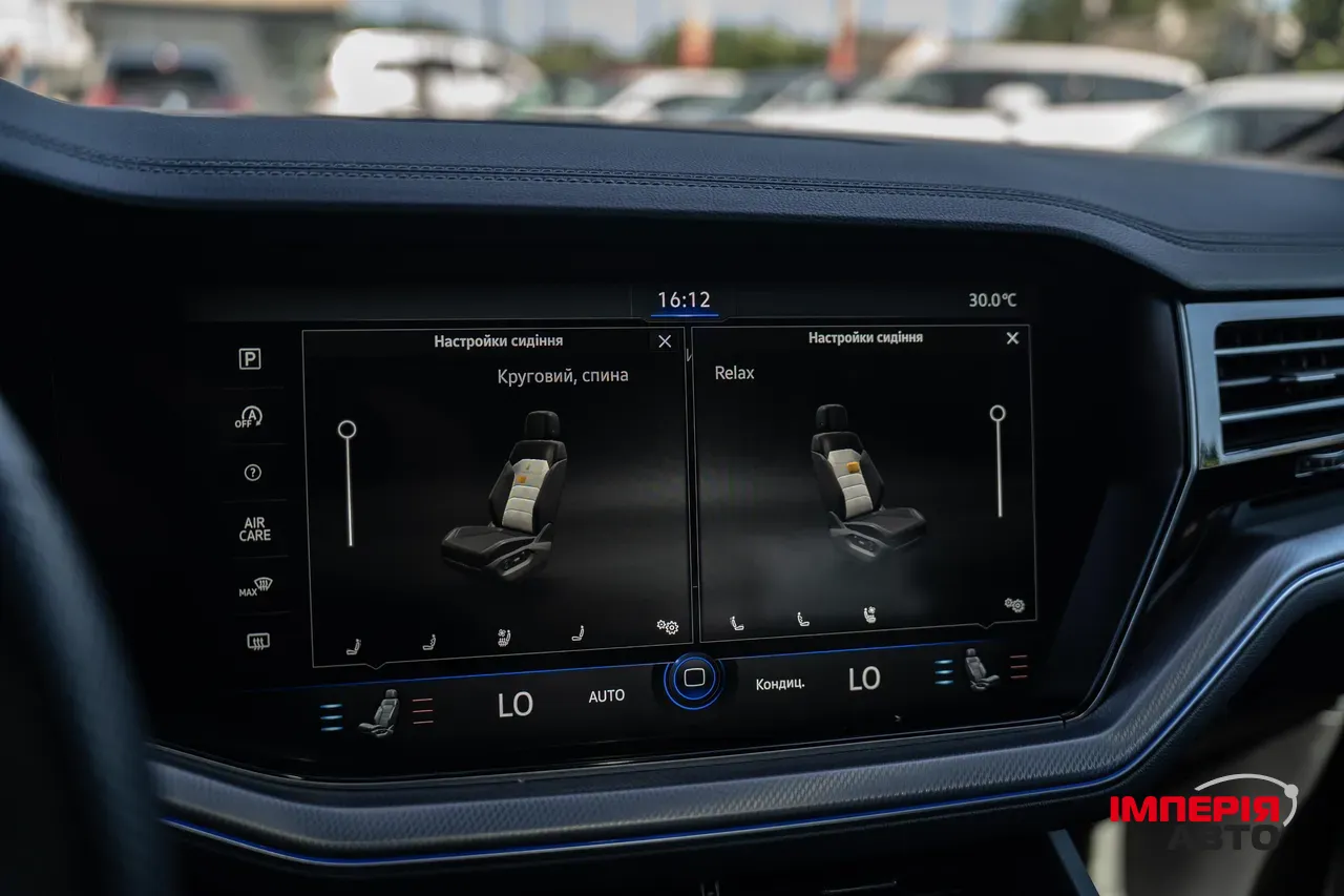 Volkswagen Touareg - фото 42