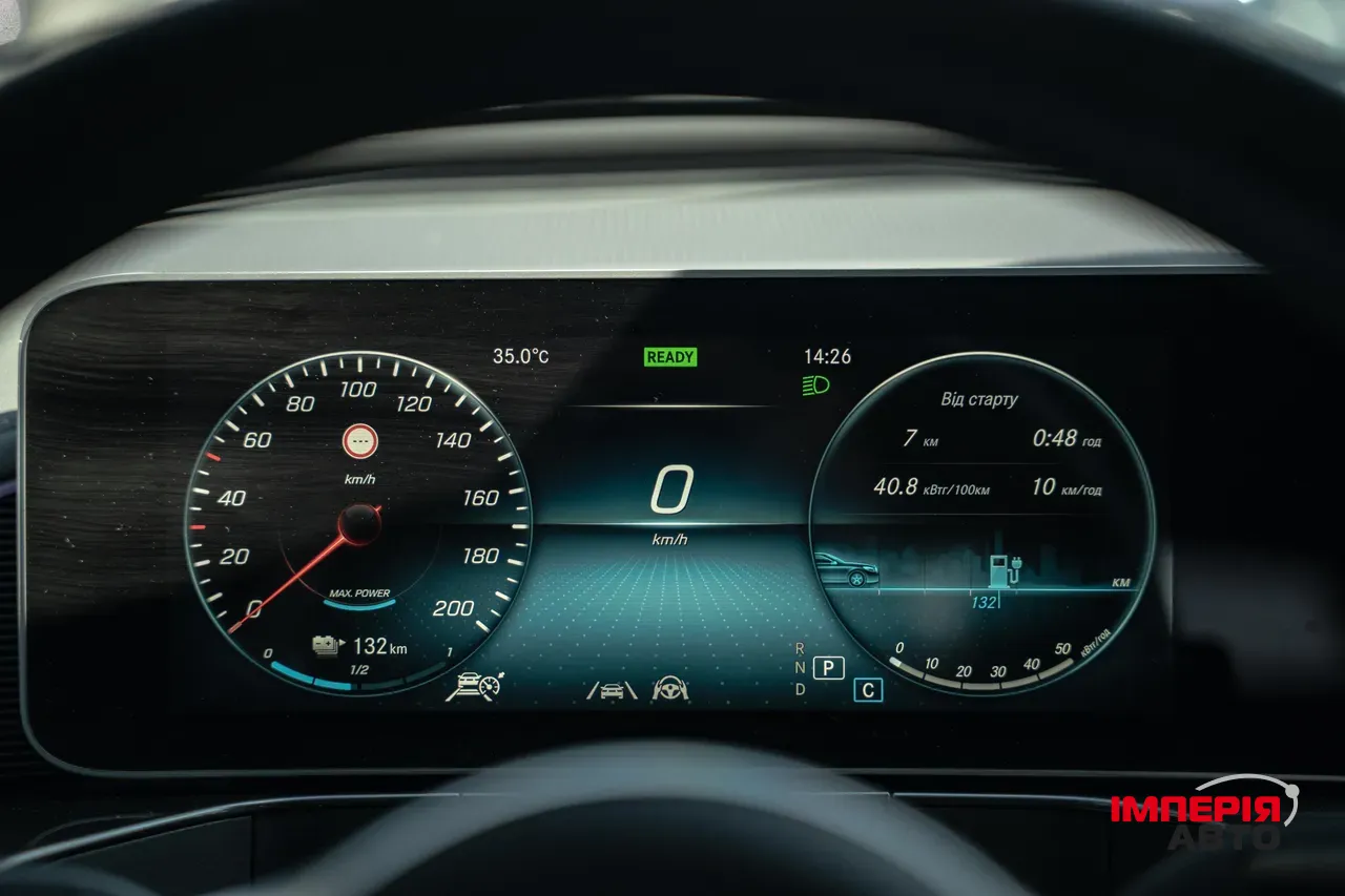 Mercedes-Benz EQC - фото 35