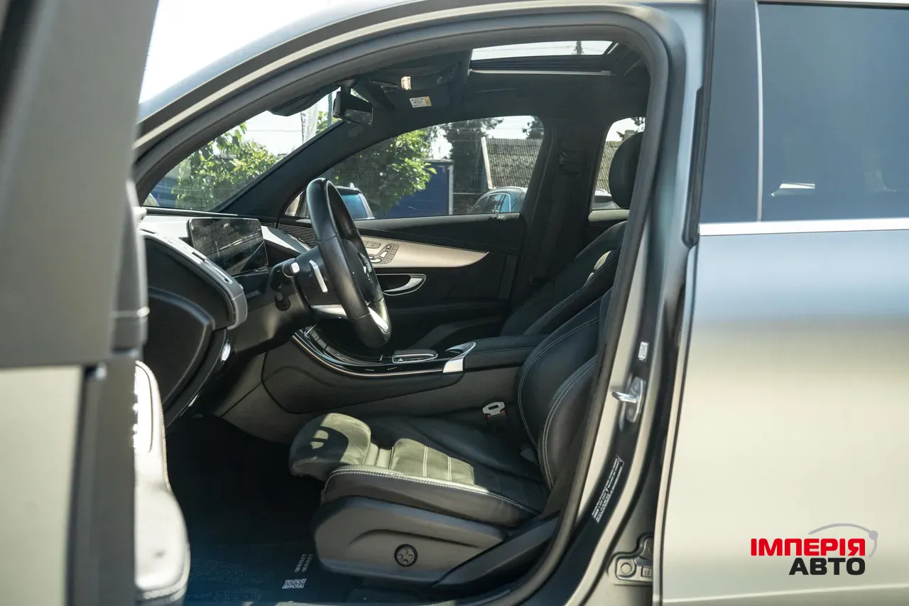Mercedes-Benz EQC - фото 26