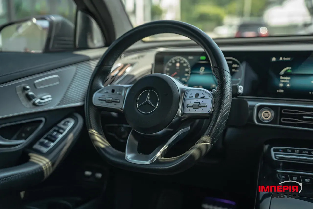Mercedes-Benz EQC - фото 34