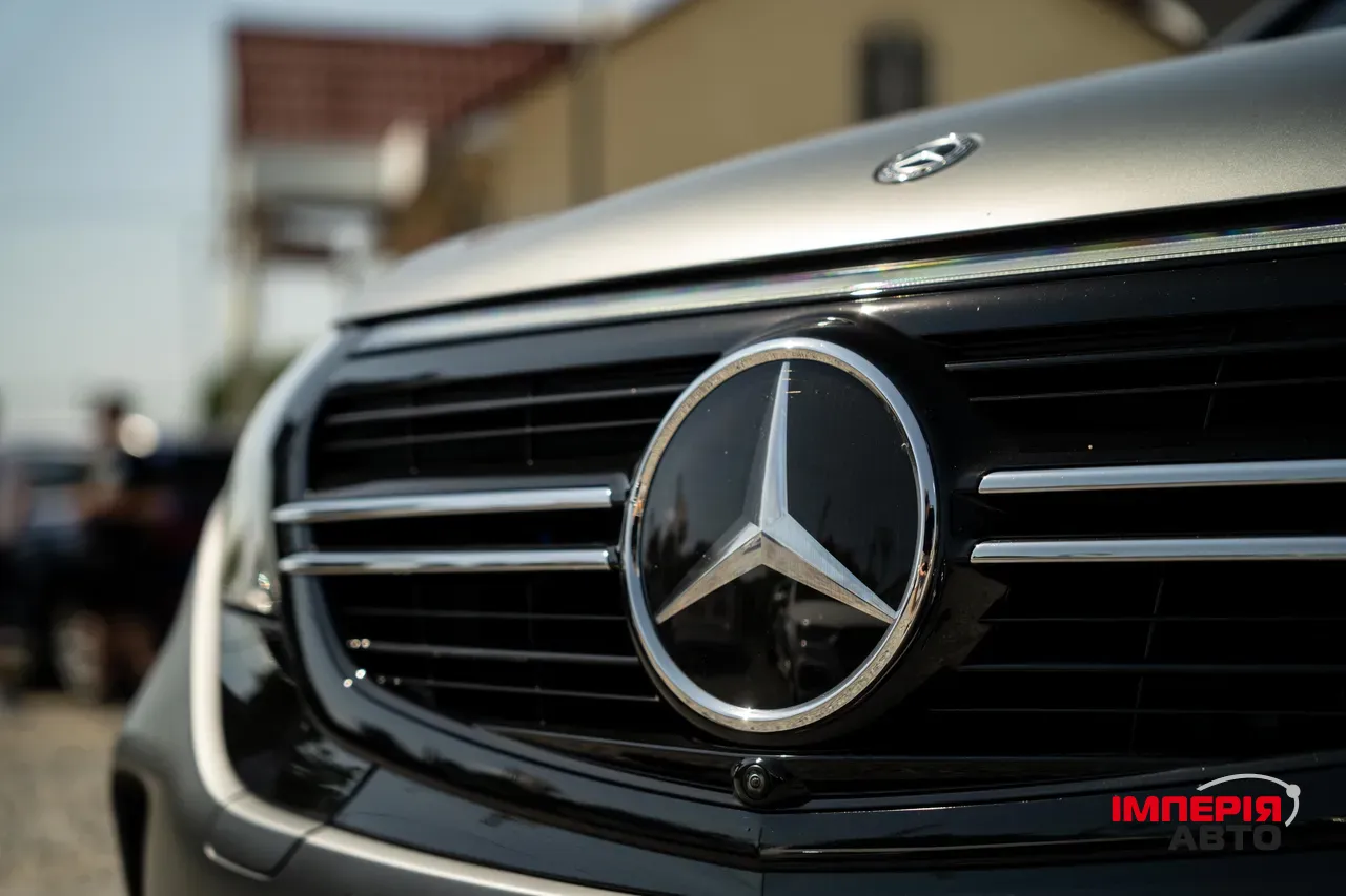 Mercedes-Benz EQC - фото 20