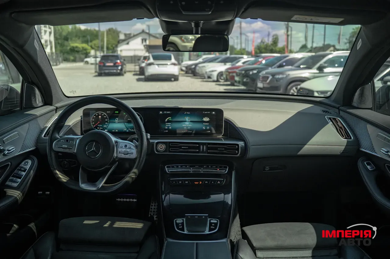 Mercedes-Benz EQC - фото 32