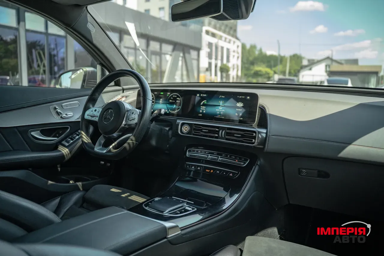 Mercedes-Benz EQC - фото 47