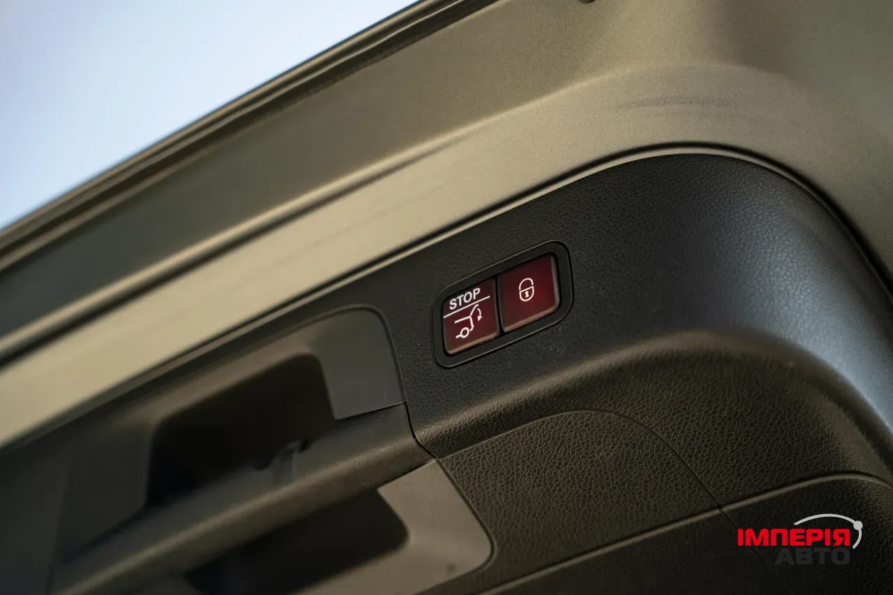 Mercedes-Benz EQC - фото 57