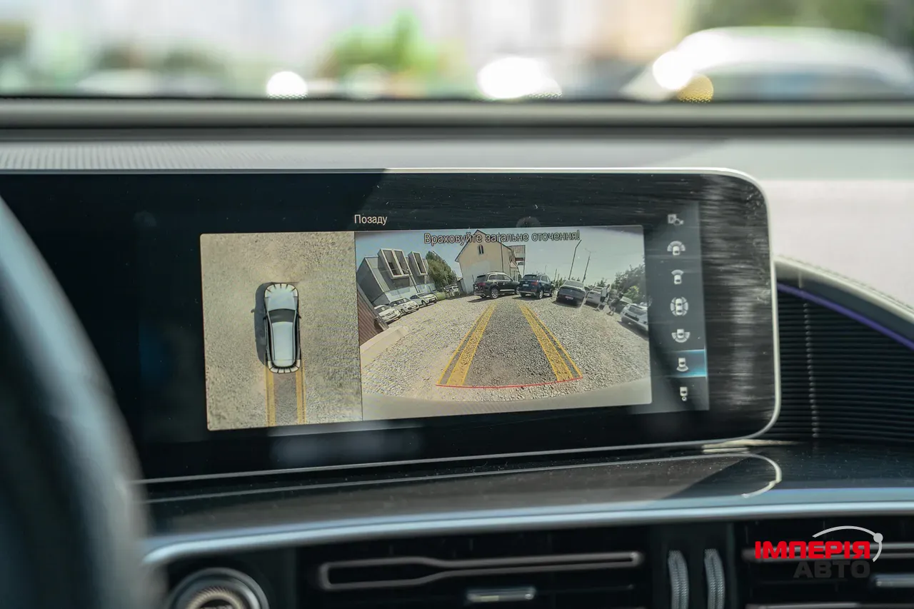 Mercedes-Benz EQC - фото 40