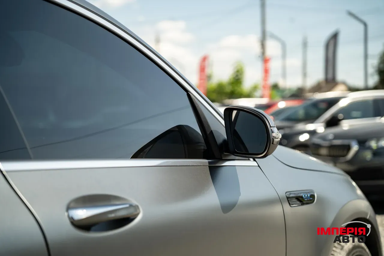 Mercedes-Benz EQC - фото 22