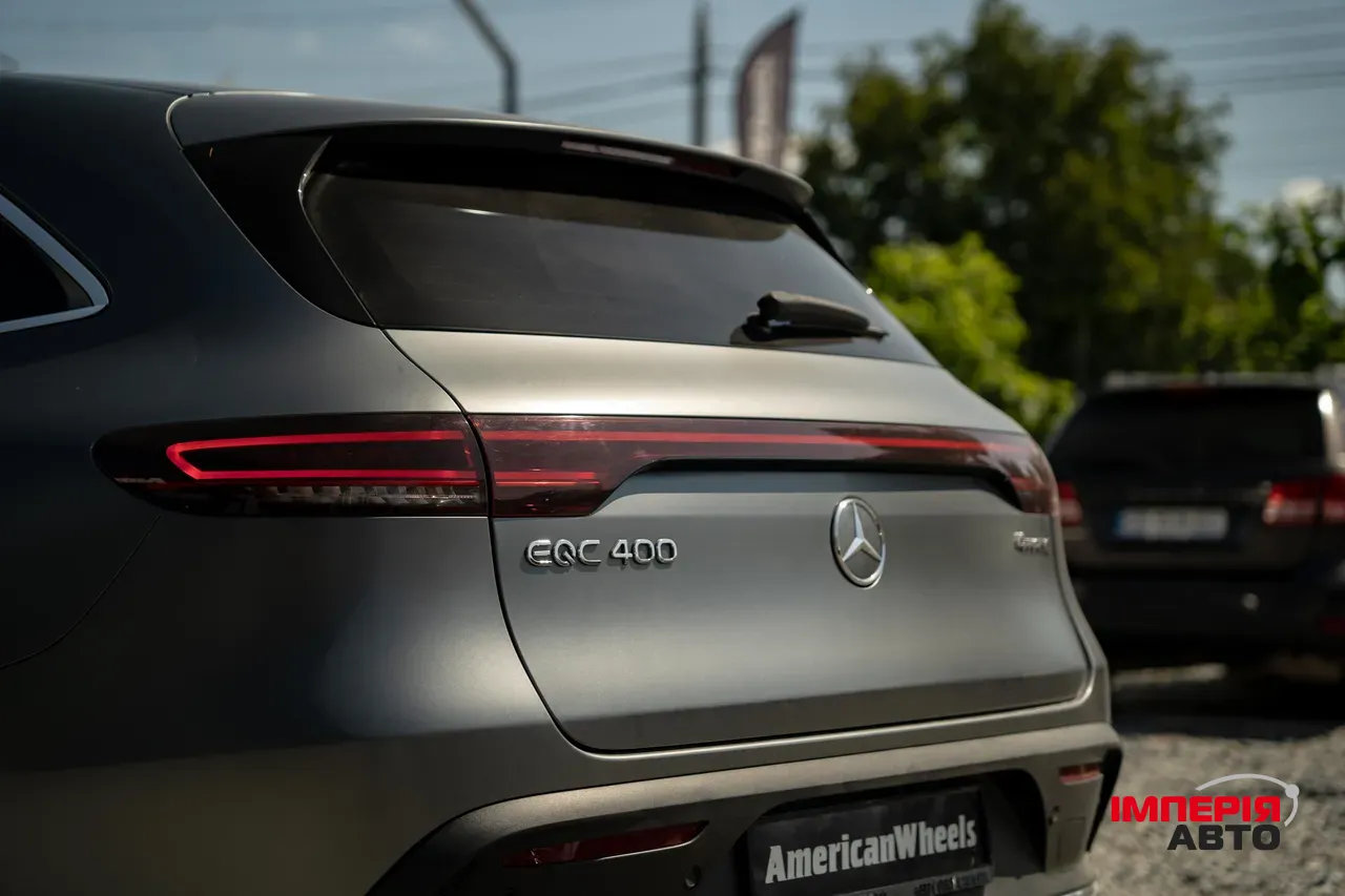 Mercedes-Benz EQC - фото 9