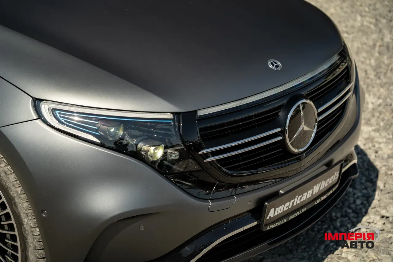 Mercedes-Benz EQC - фото 18
