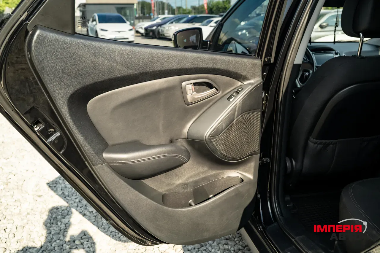 Hyundai ix35 - фото 42