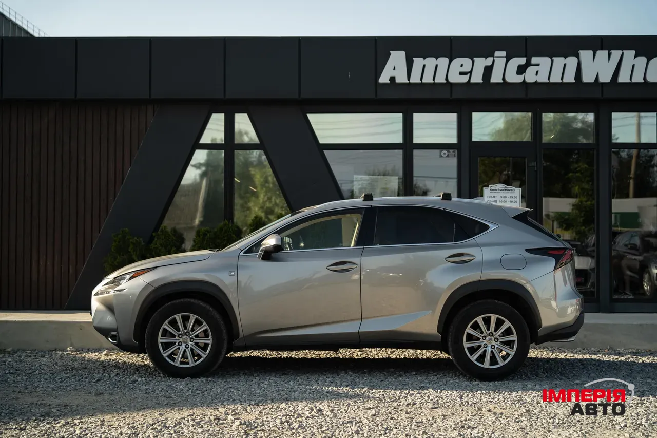 Lexus NX - фото 4