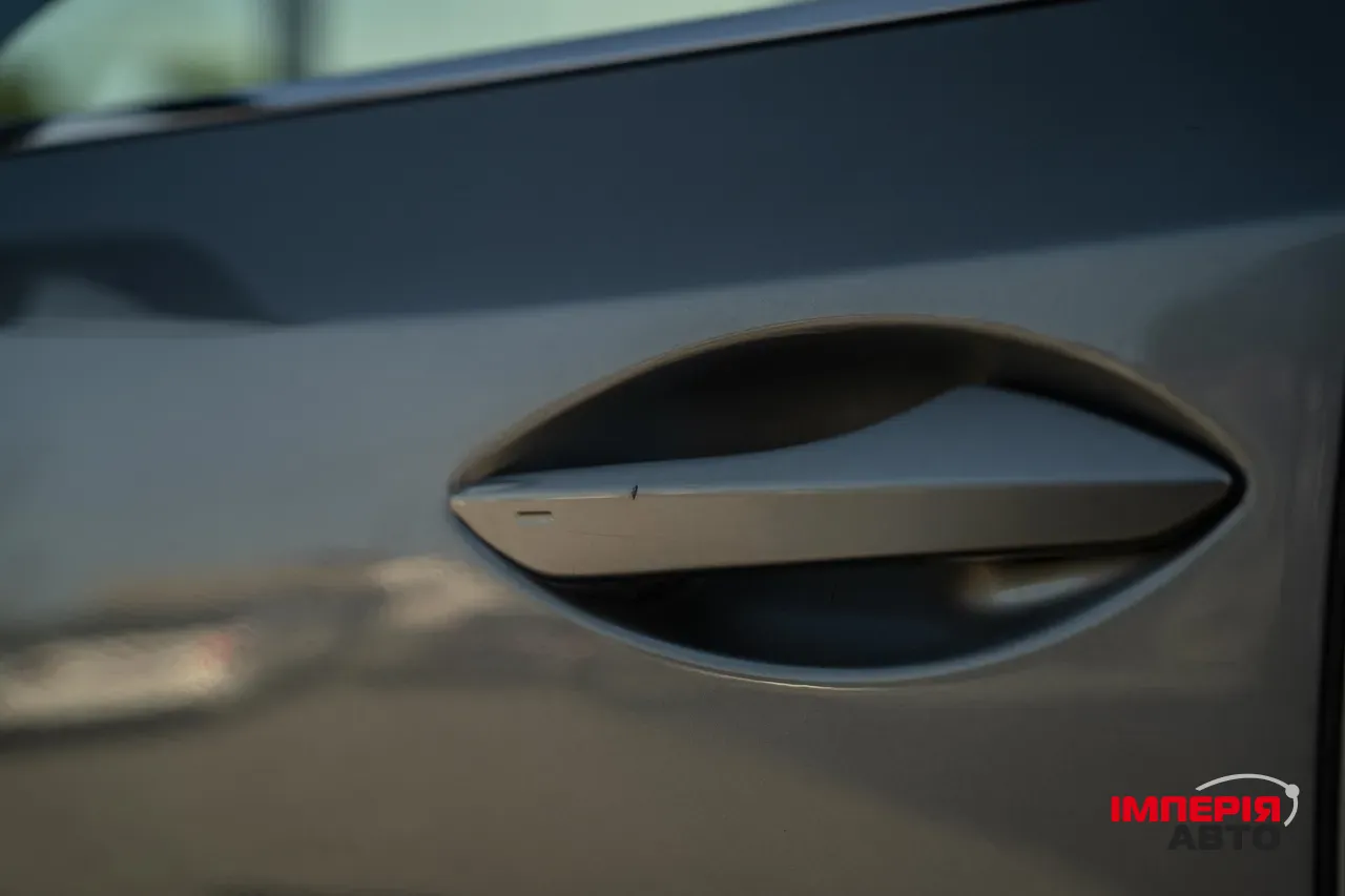 Lexus NX - фото 24