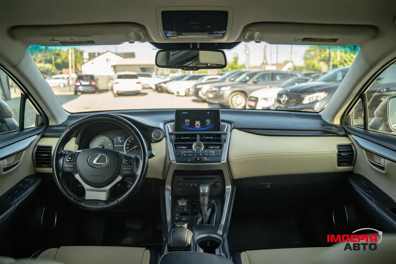 Lexus NX - фото 28