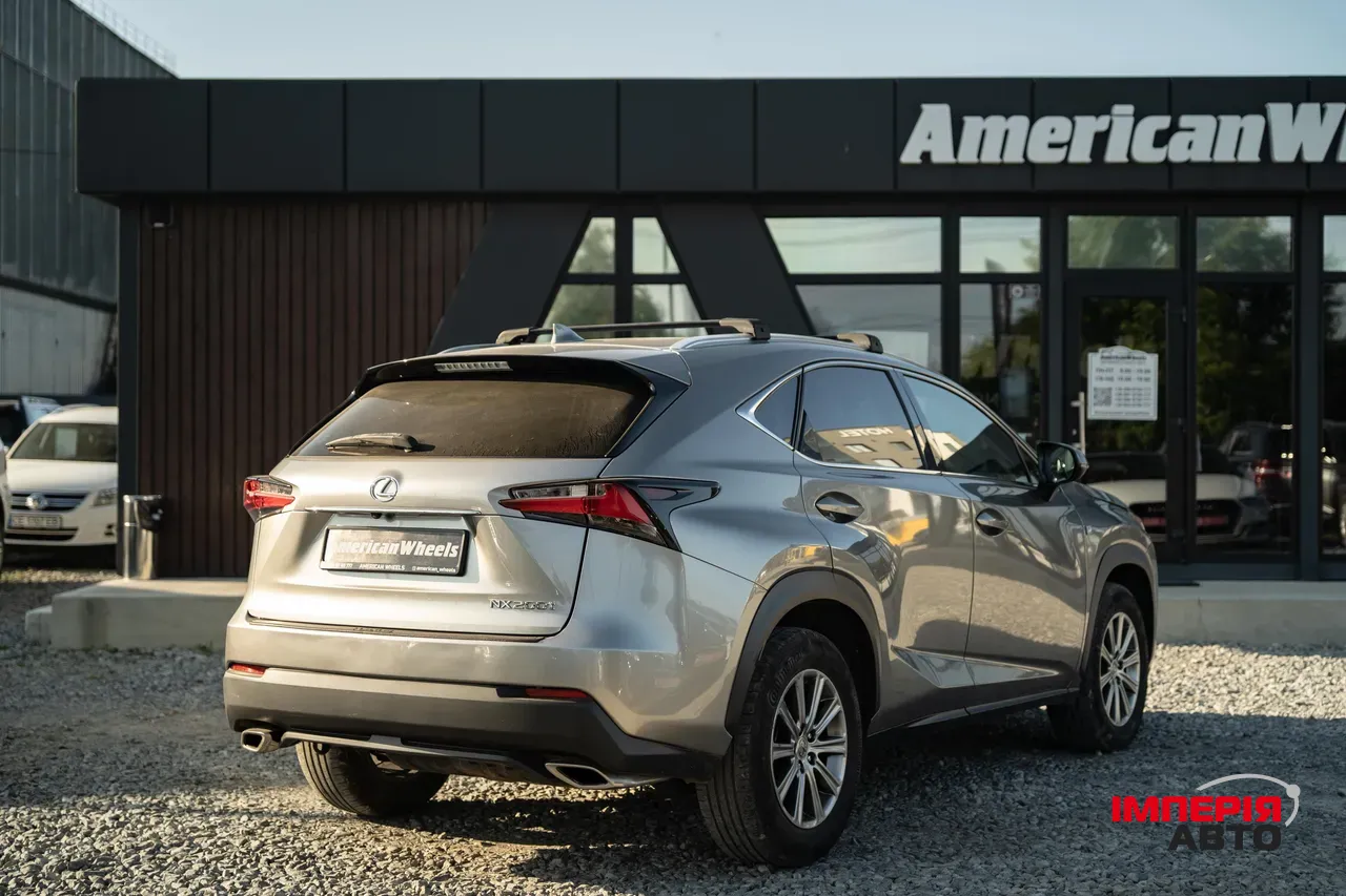 Lexus NX - фото 5