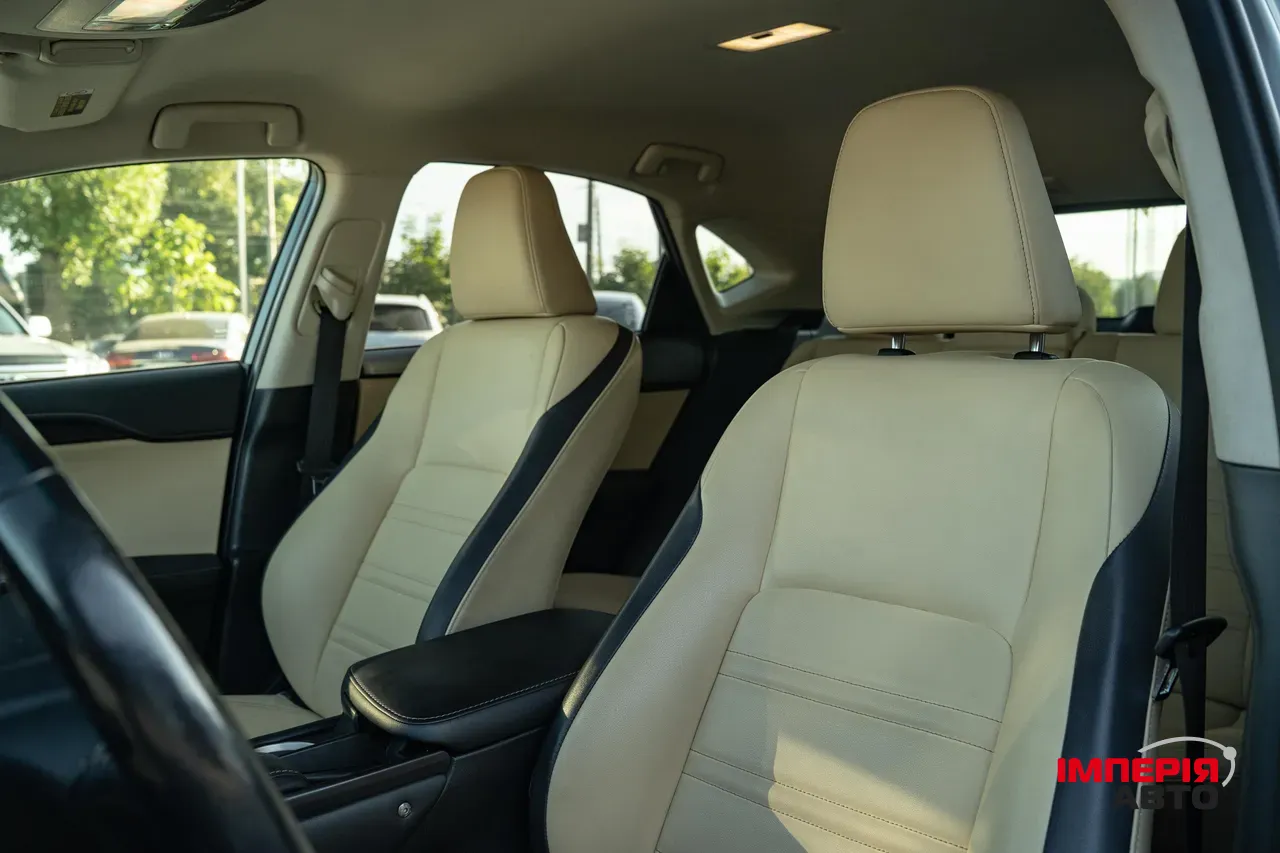 Lexus NX - фото 43