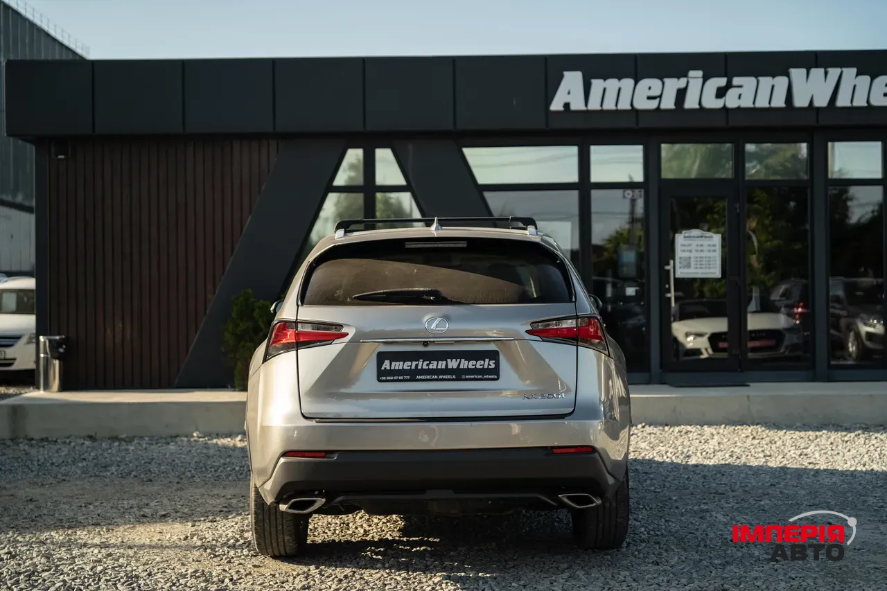 Lexus NX - фото 6