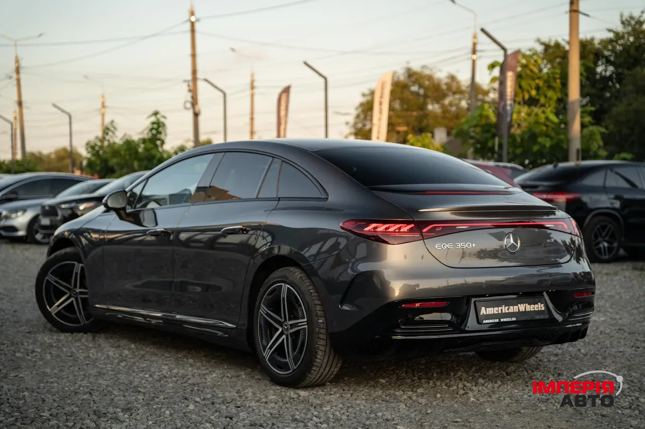 Mercedes-Benz EQE - фото 7