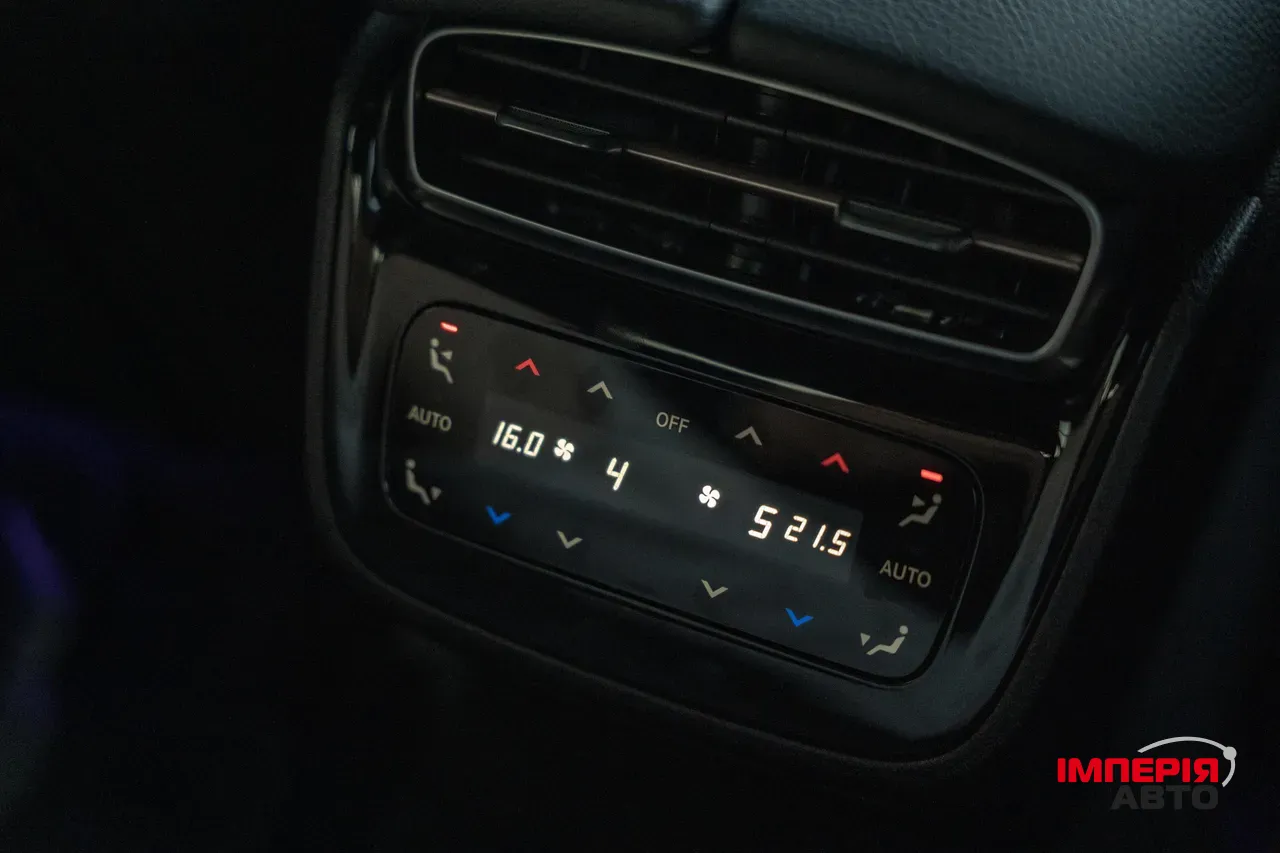 Mercedes-Benz EQE - фото 60