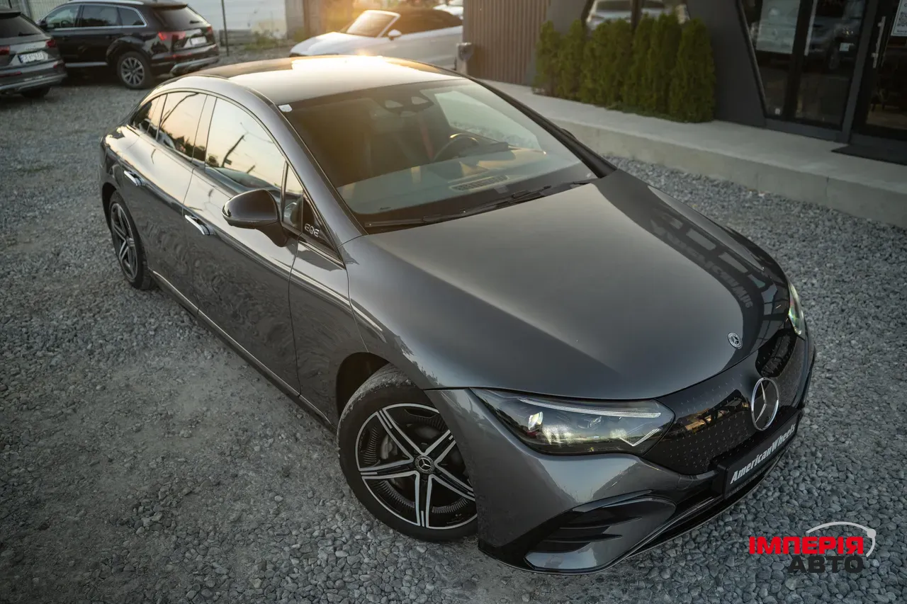 Mercedes-Benz EQE - фото 13