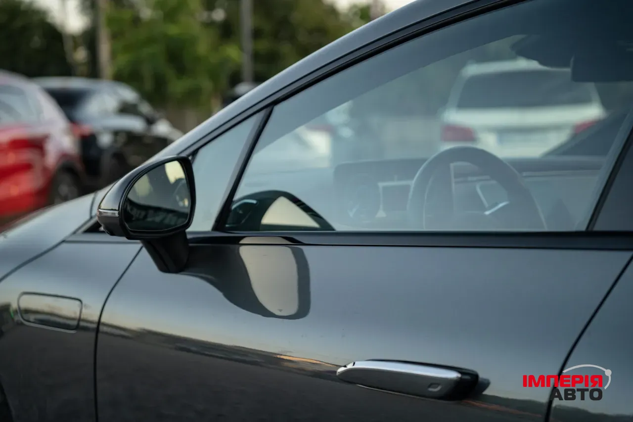 Mercedes-Benz EQE - фото 9