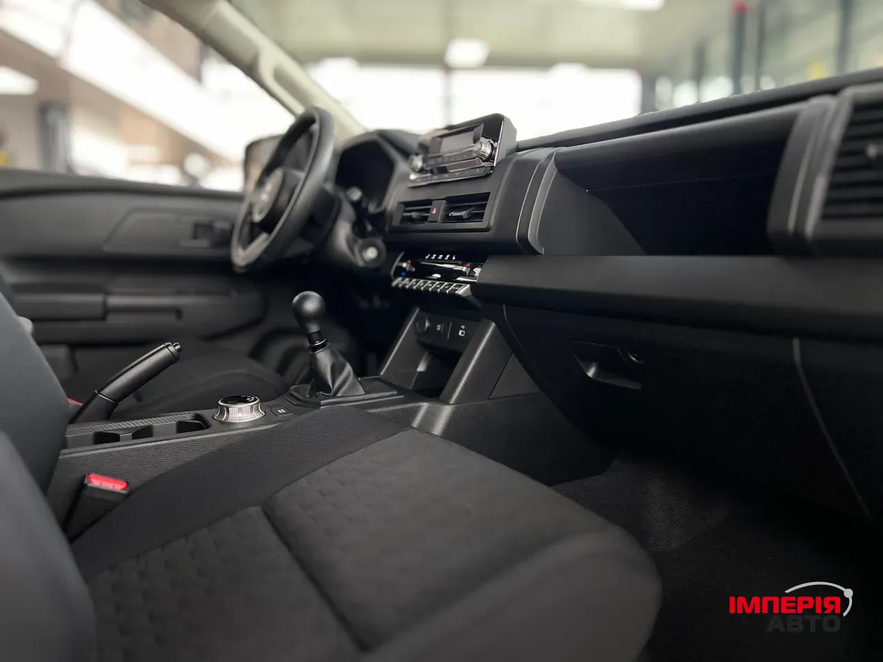 Mitsubishi L200 - фото 14