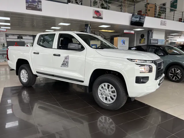 Mitsubishi L200 - фото 5