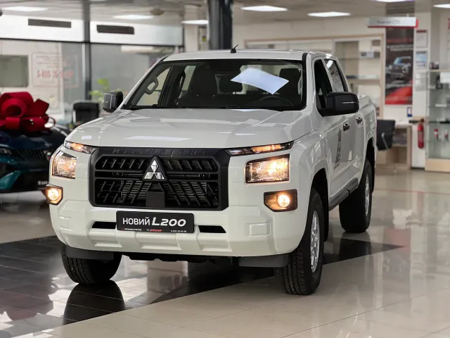Mitsubishi L200 - фото 2