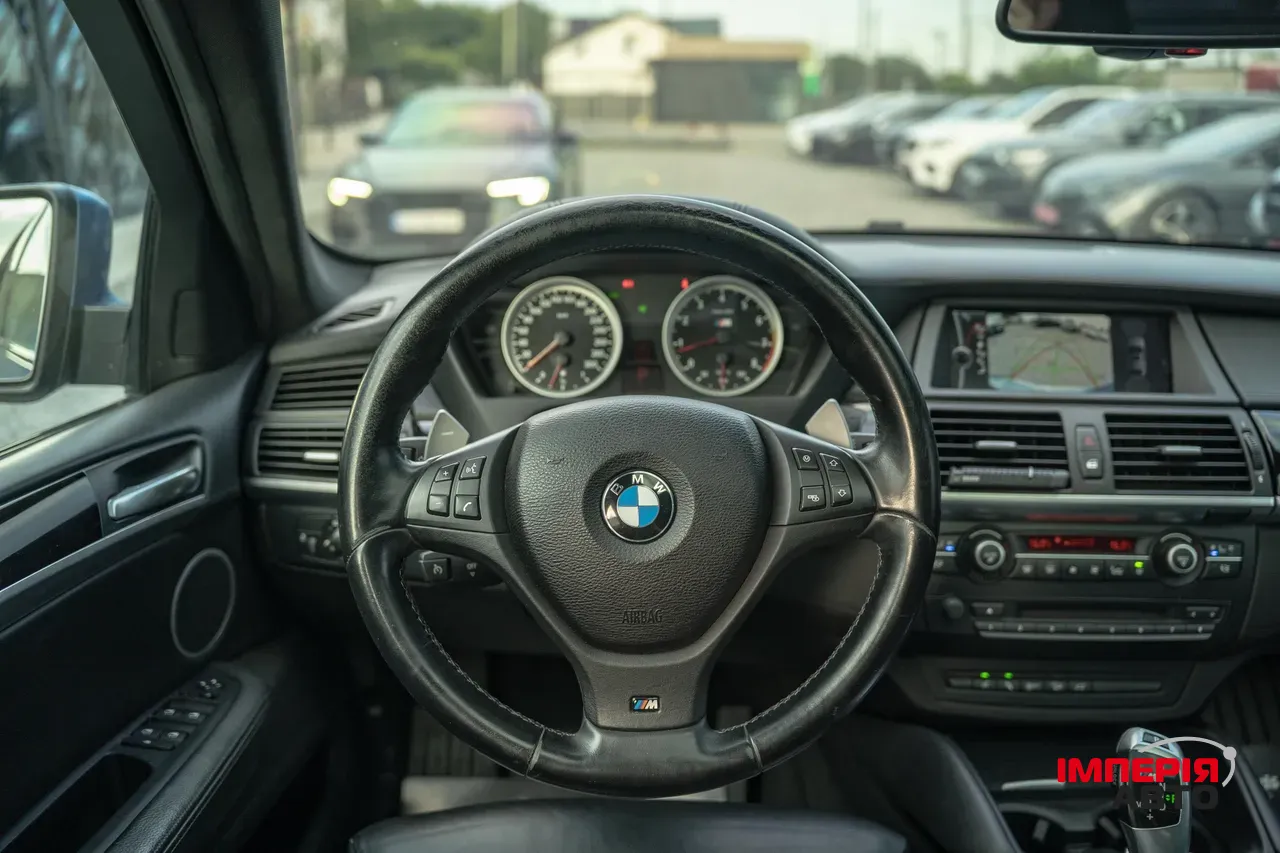 BMW X6 M - фото 29