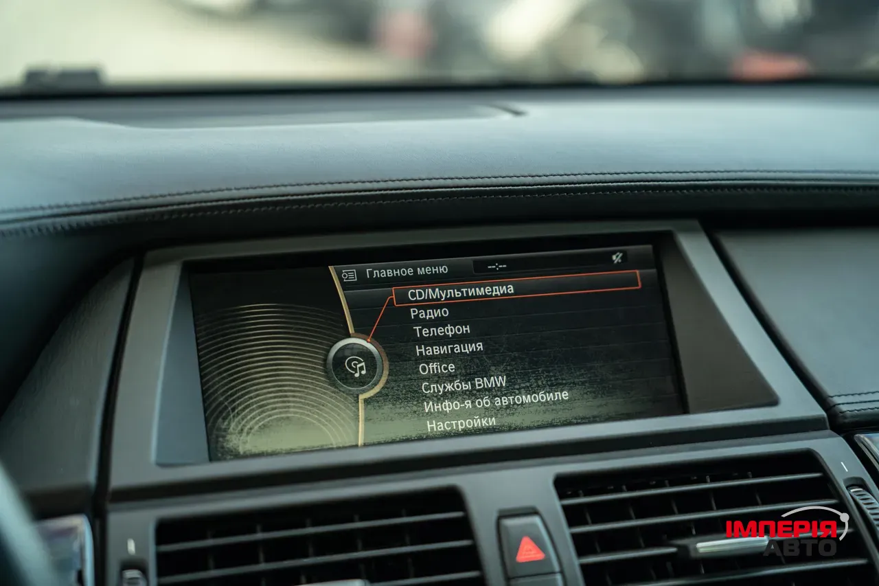 BMW X6 M - фото 37