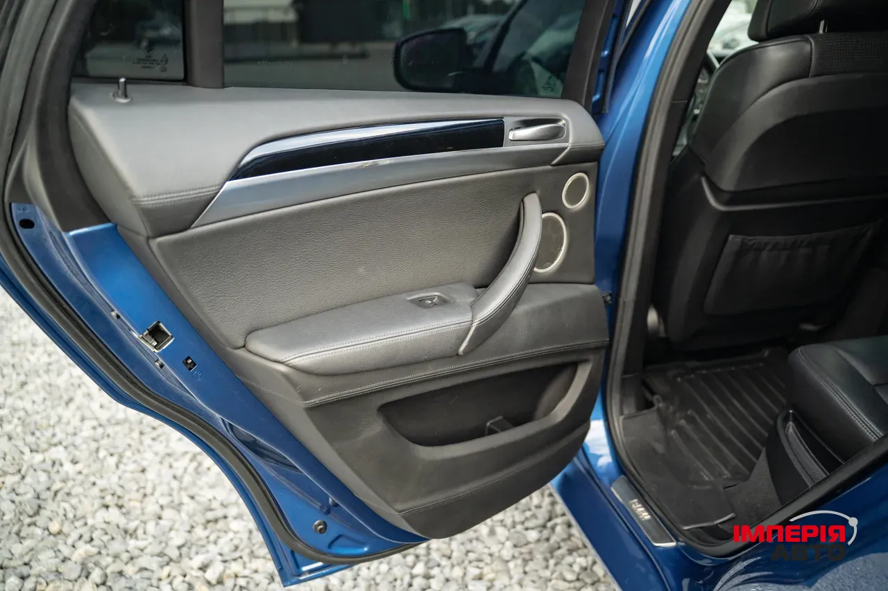 BMW X6 M - фото 53