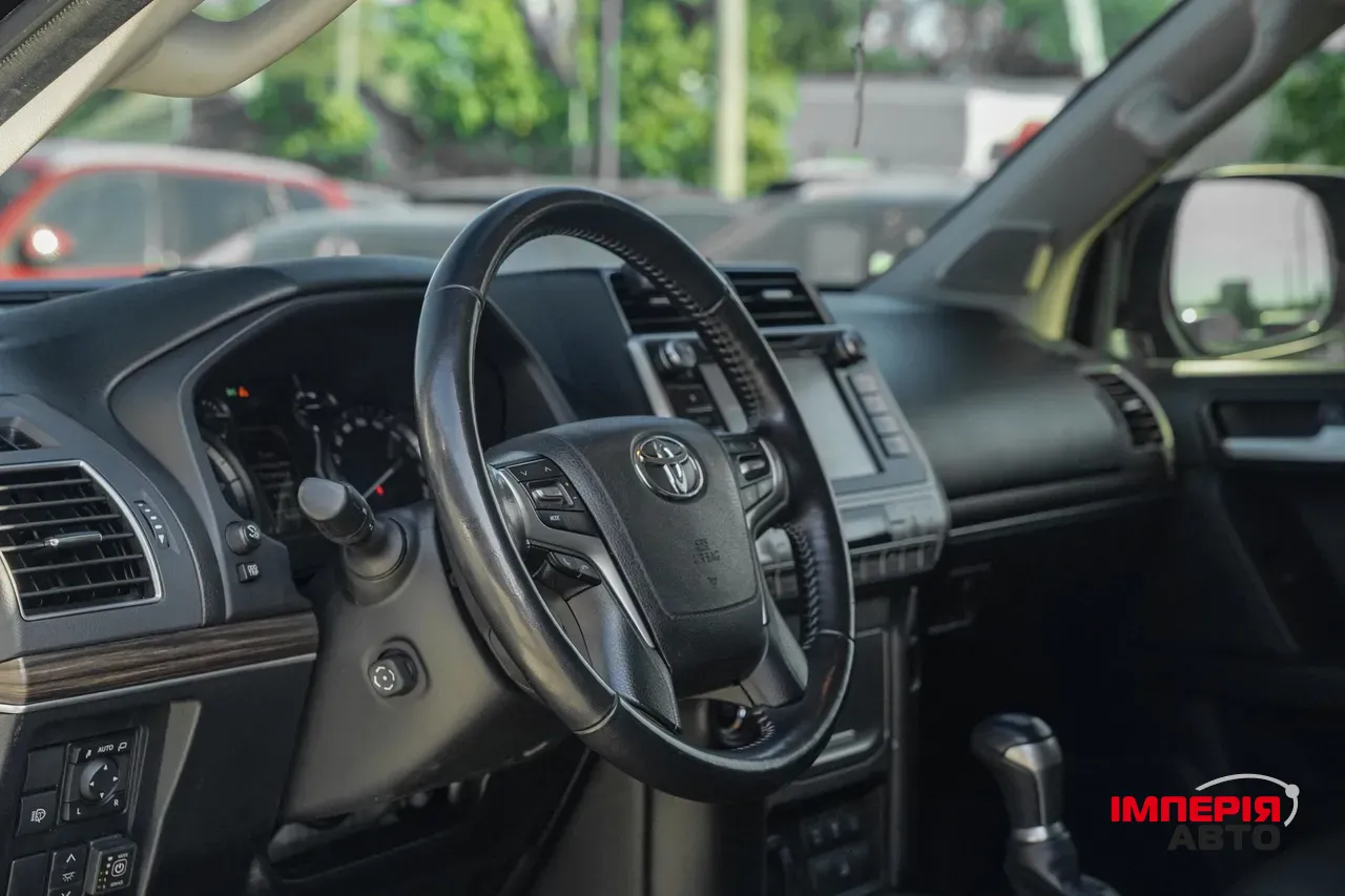 Toyota Land Cruiser Prado - фото 23